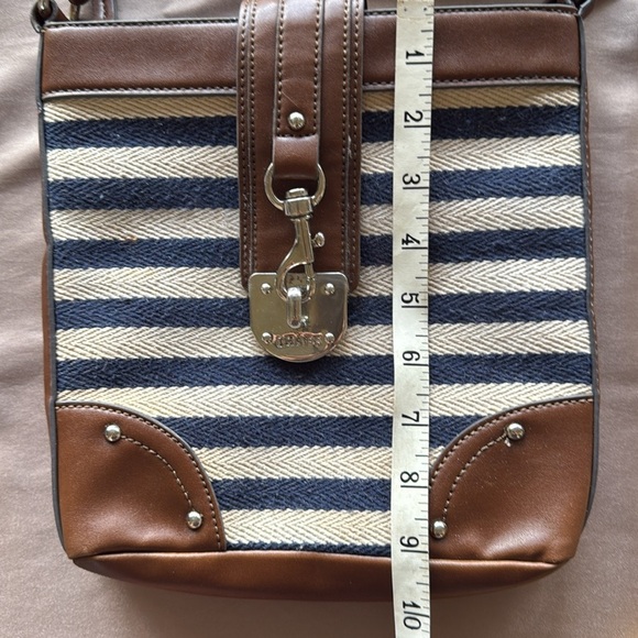 Chaps Ralph Lauren Preppy Nautical Stripe Crossbody Bag Navy Cream & Brown Trim - Picture 4 of 13
